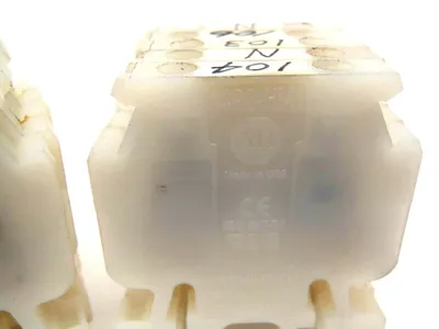 USED IEC WHITE TERMINAL BLOCKS 2 WIRE IEC 947-7-1