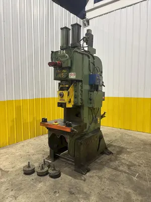 45 TON TORC-PAC USI CLEARING OBI PRESS 4" STROKE : YOBRO #22822