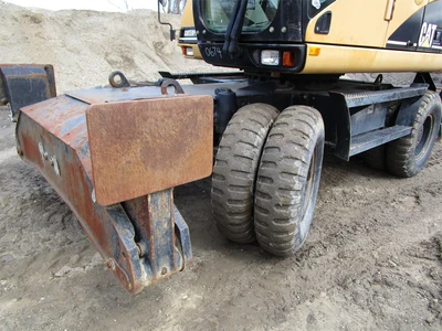 Used 2004 CATERPILLAR M318C Excavators New York US | Abele Tractor #1341439