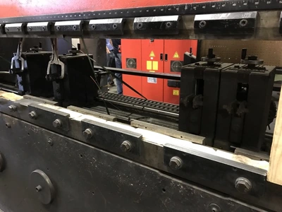 USED 1997 AMADA HFB1253
