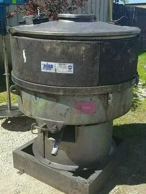 USED 1987 SWECO M45RC