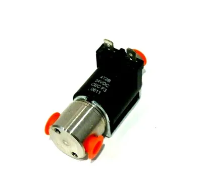 NEW PARKER 30CC02EV4T2B VALVE
