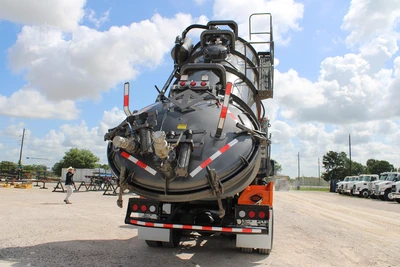 Used 2020 INTERNATIONAL MV Septic/Sewer/Vacuum Trucks Texas US | Roll Off Truck World #1491776