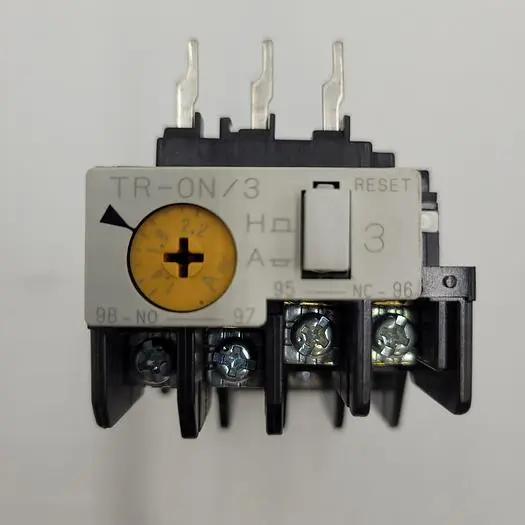 Used FUJI FUJI TR-ON/3 THERMAL OVERLOAD RELAY TR13D CURRENT 1.4- 2.2A Relays & Switches | ND Industrial Surplus #1218768