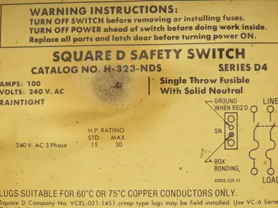 Square D H323-NDS Safety Disconnect Switch 100 Amp 240V 3Pole Stainless 3R Fused