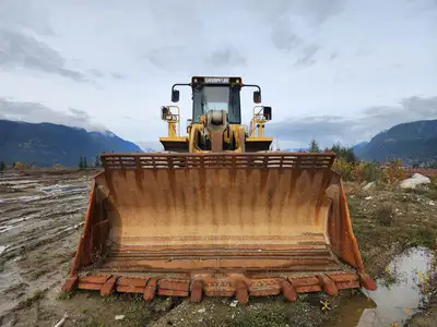 Used 2004 CATERPILLAR 990 Skid Steer Loaders British Columbia CA | Lenmark #277799