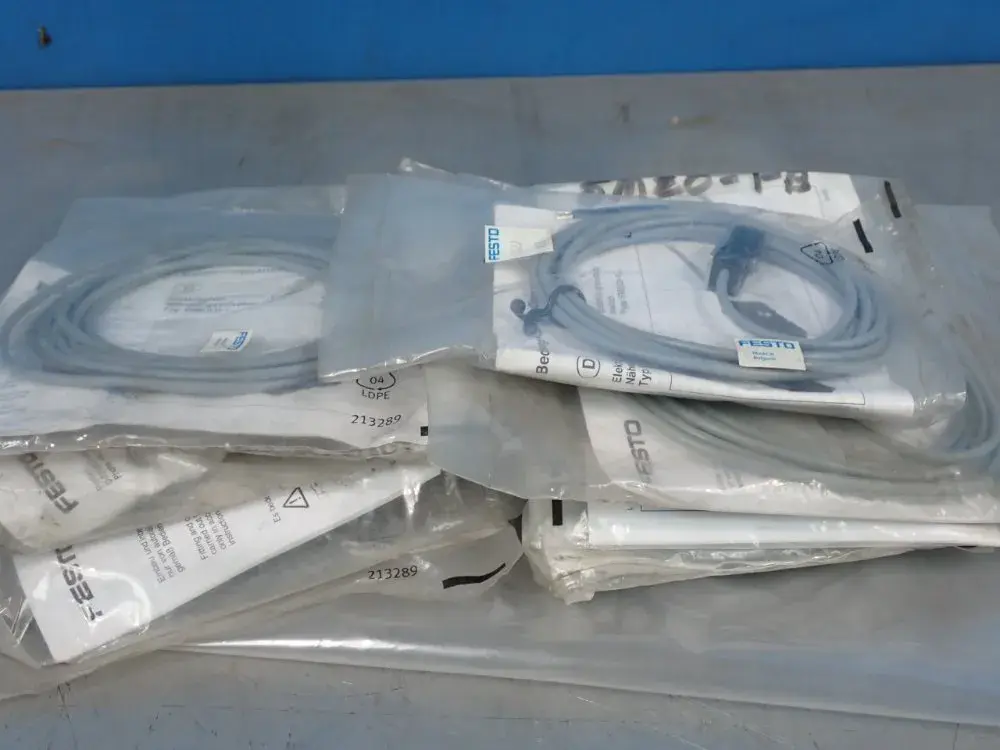 NEW FESTO 30457
