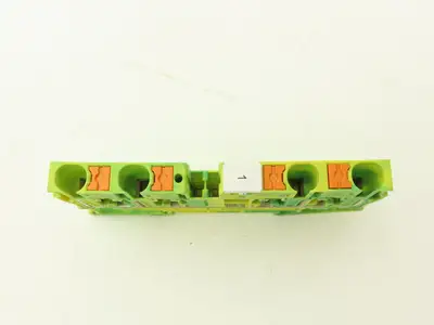 Phoenix Contact PT 6-QUATTRO-PE Terminal Block 4 Wire Ground 6mm² Lot of 14