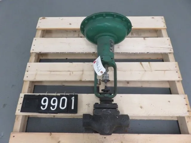 Fisher control valve type EZ, size 1", material wcb/316ss