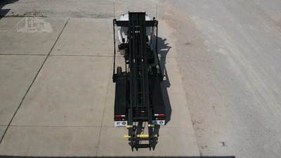 New | in-Stock 2027 PETERBILT 548 Rolloff Trucks Texas US | Roll Off Truck World #1492013