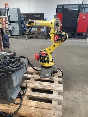 USED 2012 FANUC ARCMATE 100IC/6L