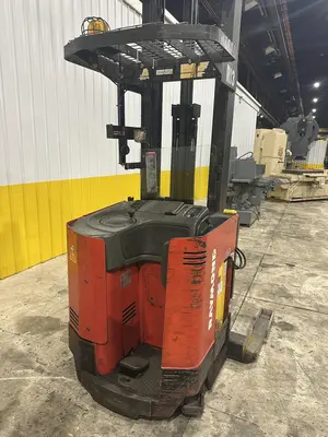 USED RAYMOND EASI