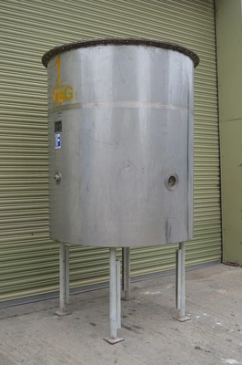 2,200L S/S JKTD Enclosed Mixing Tank