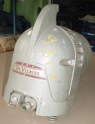 USED DE VILBISS LABORATORY VACUUM PUMP VACUUM PUMP