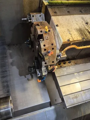 2001 HAAS SL-20 CNC LATHE(2AXIS) | Tight Tolerance Machinery (5)