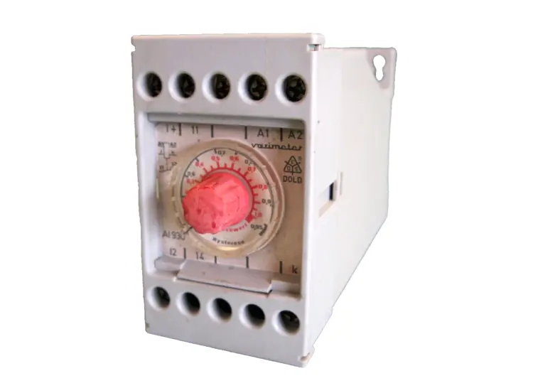 Used E. Dold & Söhne AI930.60 Misc Electrical & Power Parts New Hampshire US | Bitter End Trading #1125456