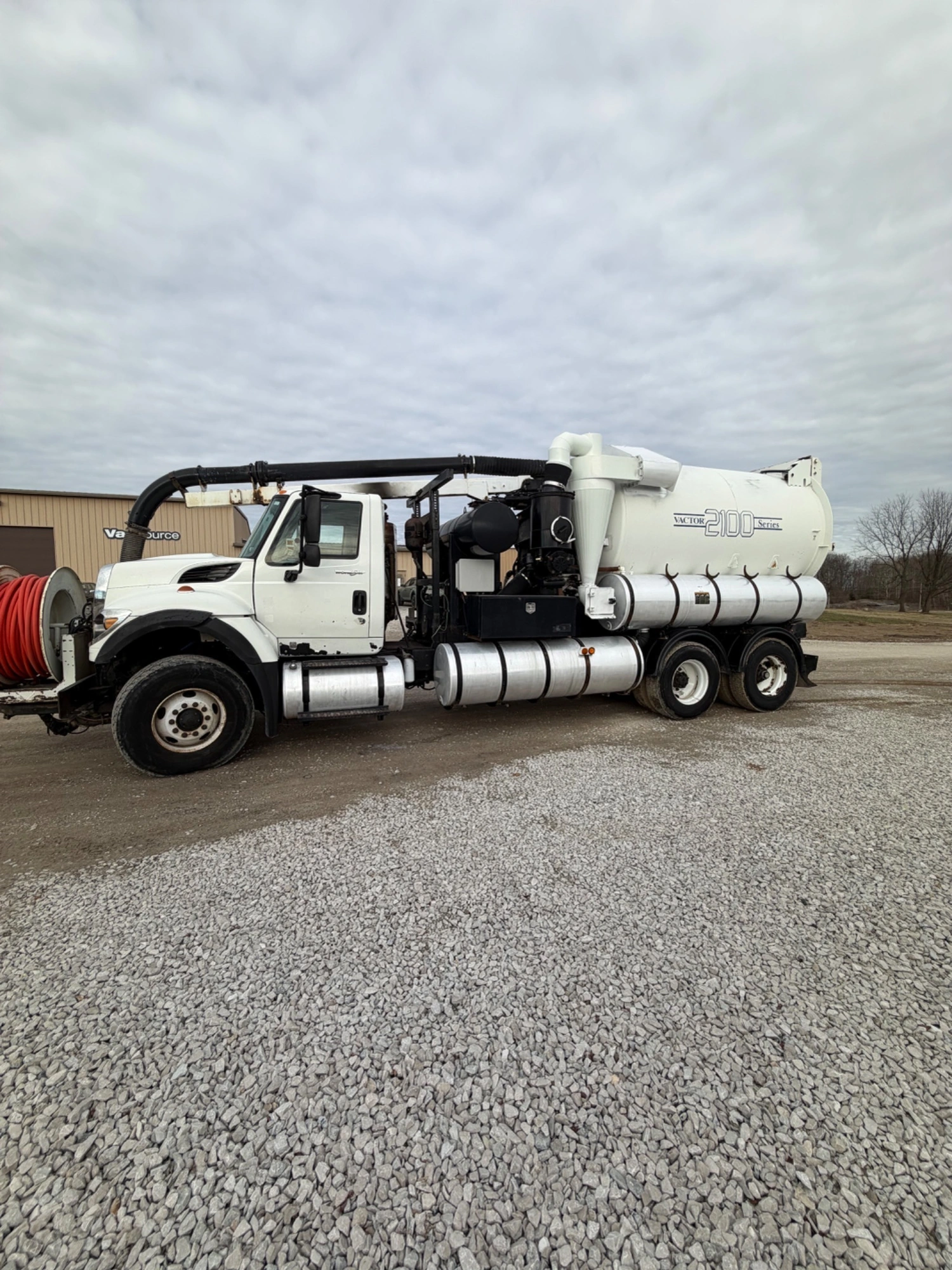 USED 2009 VACTOR 2100CL