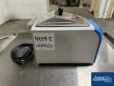 USED Benchmark Scientific Benchmark 4L My Bath Model B2000-4