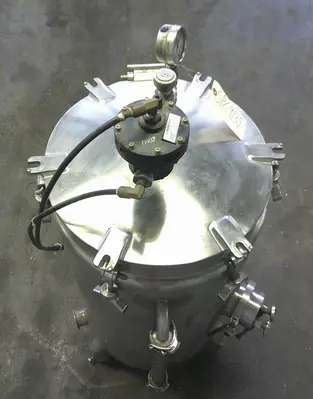 SPC9135  Tank 35 gallon vertical tank, 316 SS, convex model no. SP-11292-C