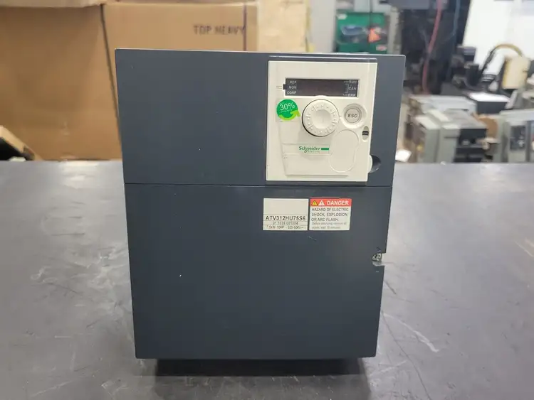 Used SCHNEIDER ELECTRIC ATV312HU75S6 Switchgears British Columbia CA | Lenmark #242026