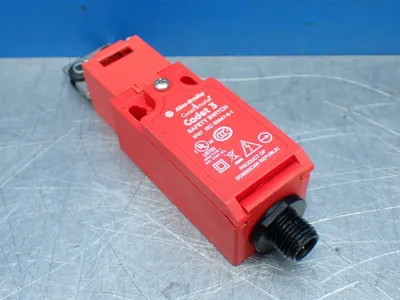 New | in-Stock ALLENBRADLEY 440KC21054 Relays & Switches Ohio US | HGR 24 #1084977