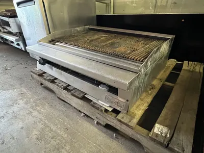 75-0225 Therma-Tek Gas Countertop Radiant Charbroiler 36'' TC36-36RB
