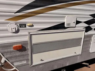 Used 2004 KEYSTONE TAIL-GATOR Campers, Caravans, Motorhomes Utah US | CSS Equipment Sales #1347550