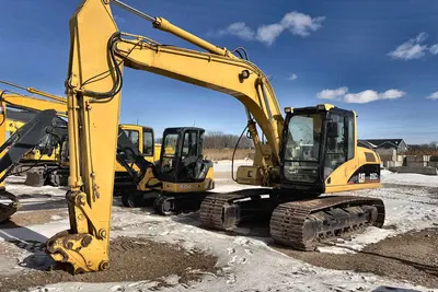 Used 2015 CATERPILLAR 315CL Excavators Wisconsin US | Proxy Equipment #1382930