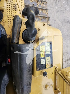 USED 2006 CATERPILLAR D6N XL