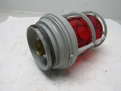 Appleton VU-100 R Alum V51 Guarded Red Globe Fixture Adapter Socket Home Studio