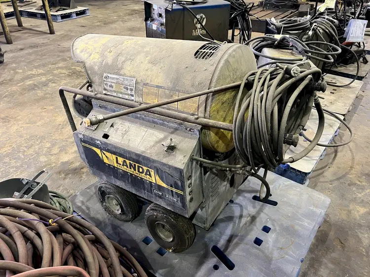 Used LANDA _UNKNOWN_ Washers Ohio US | Yoder Brothers machinery #90172