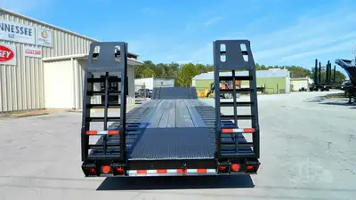 New | in-Stock 2027 PITTS LB51-33CS Lowboy Trailers Tennessee US | LMI Tennessee LLC #1505090
