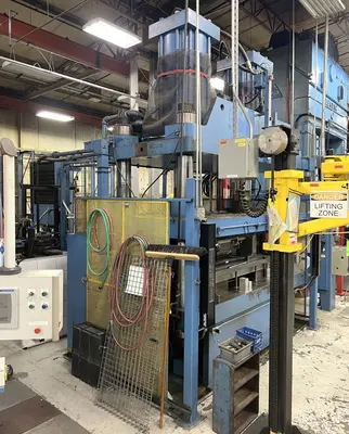 USED 2001 ACCUDYNE ACCUDYNE  PRESS
