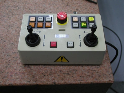 USED 2000 MITUTOYO CHN1612-20