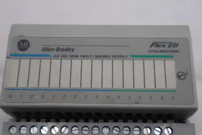 ALLEN BRADLEY 1794-IB10X0B6 24 VDC SINK INPUT/SOURCE OUTPUT STOCK #L-419