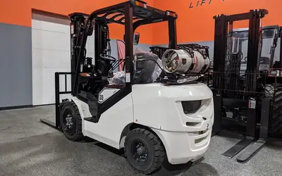 New | in-Stock 2026 Viper FY35 Liquid Propane Forklifts New York US | United Lift #1446912