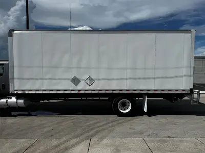 Used 2023 INTERNATIONAL MV607 Box trucks Florida US | Truck and Van Outlet #1509128