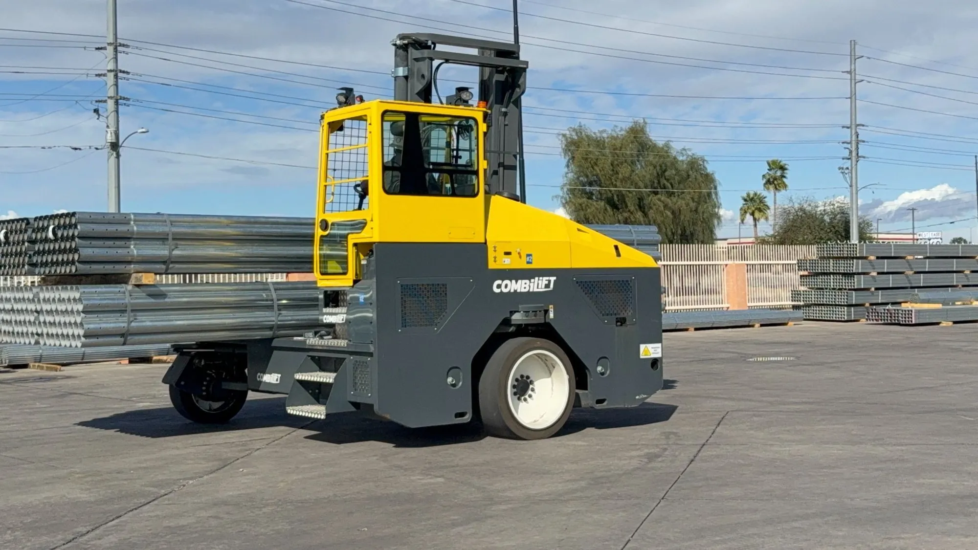 Used 2024 COMBILIFT C25000 Misc Forklifts California US | Machinery Network #1426313