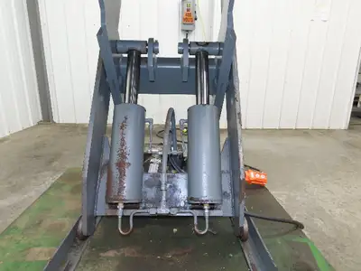 Used PENTALIFT _UNKNOWN_ Misc Lifts Indiana US | Arrow Industrial #1367364