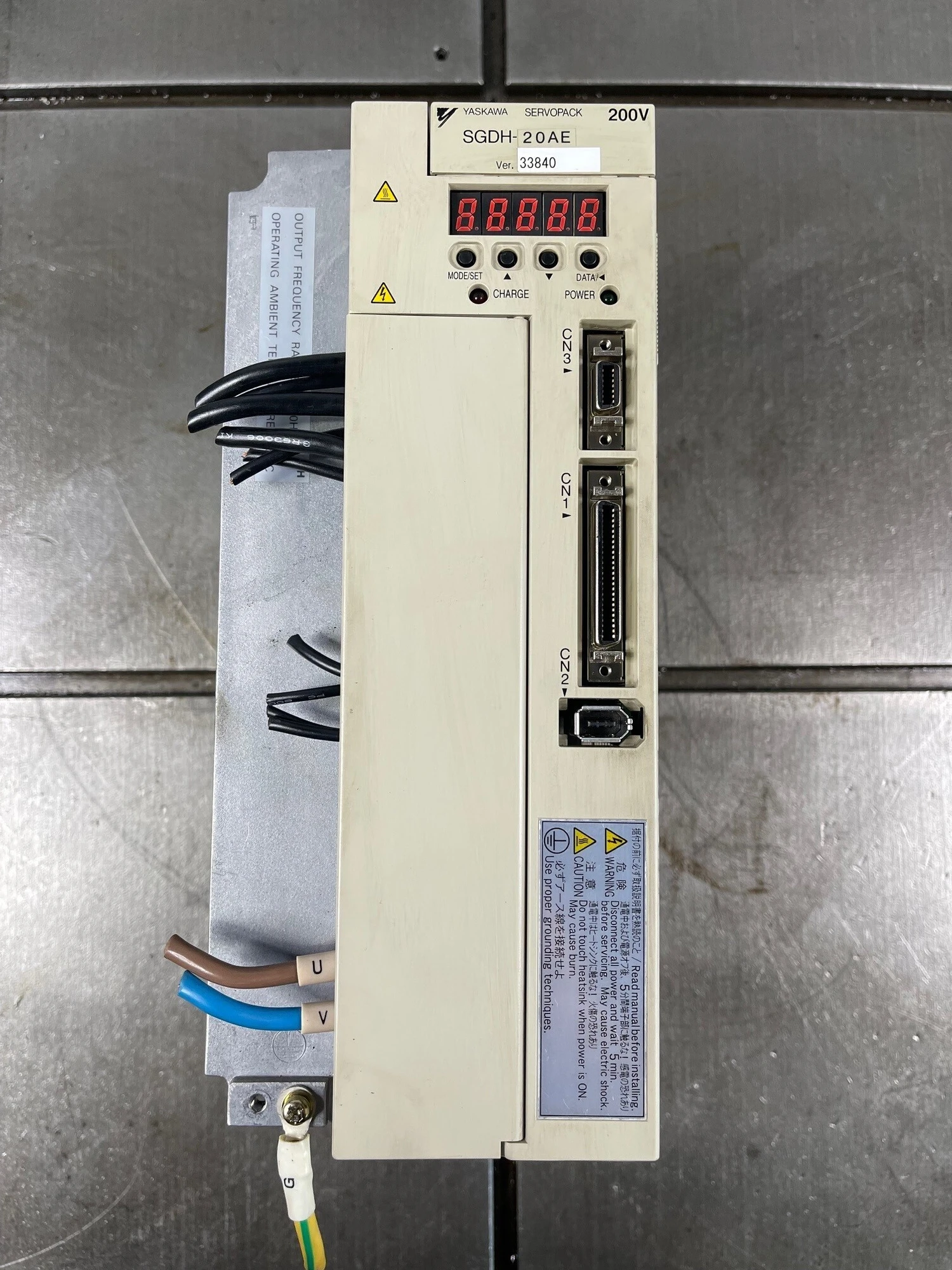 USED YASKAWA SGDH-20AE
