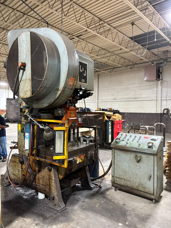 L&J 100 OBI / Gap Frame Press | Universal Press & Machinery (UPM)