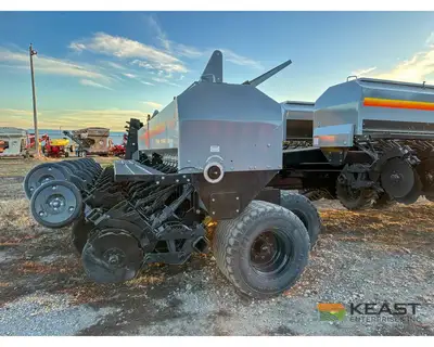 Used CRUSTBUSTER _UNKNOWN_ No-Till Drills Iowa US | Keast Enterprises #1360181