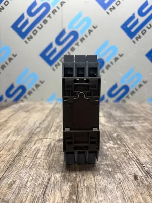 Used SIEMENS 3RV2711-1DD10 Misc Electrical & Power Parts South Carolina US | ESS Industrial Equipment Sales #1309621
