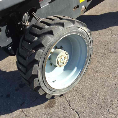USED 2015 Genie S-60X