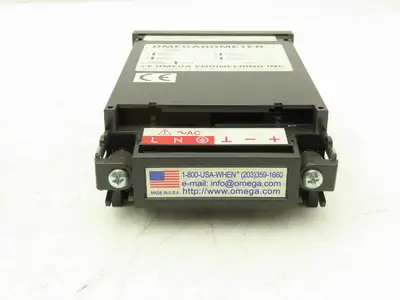 Omega DP2140-P8 Digital Panel Meter Display 120V DP2000 Omegarometer