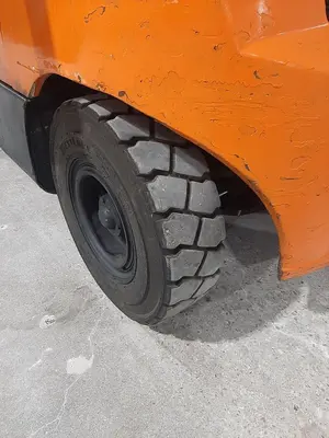 USED DOOSAN D35S-7 – 8000 LB. DIESEL OUTDOOR FORKLIFT