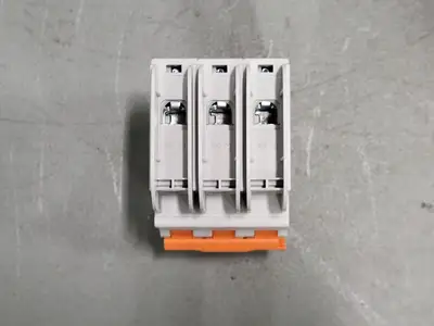 New | in-Stock PHOENIX CONTACT 1010303 Switchgears British Columbia CA | Lenmark #244492