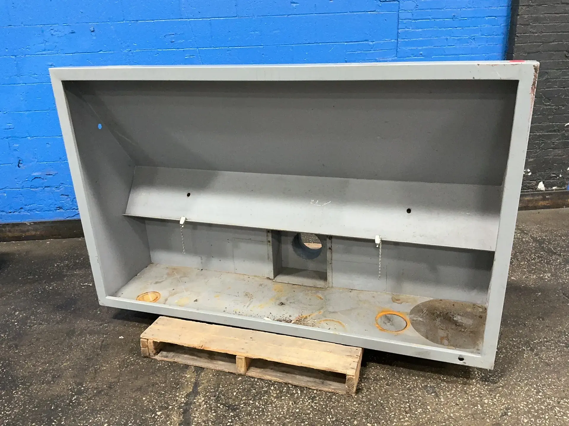 Used _UNKNOWN_ _UNKNOWN_ Fume Hoods Ohio US | HGR 24 #1358838