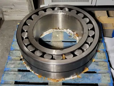 NEW SKF 23196 CA/C3W33