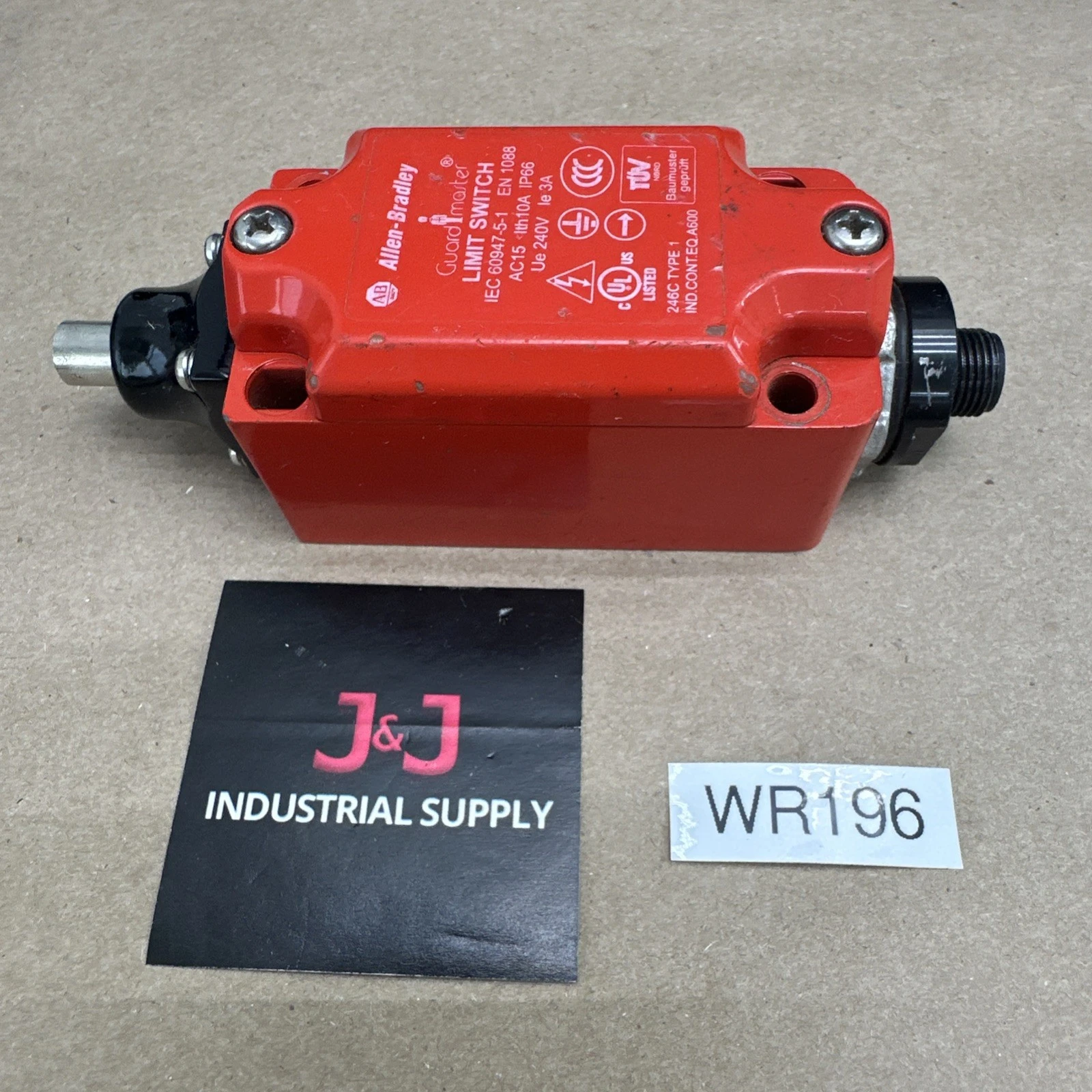 USED Allen Bradley 440P-MDPB22E A